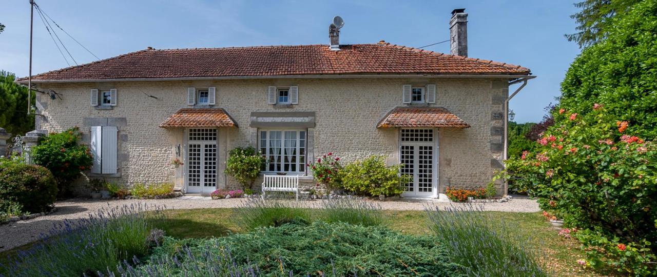 Bed and Breakfast Le Chemin Challignac Zewnętrze zdjęcie