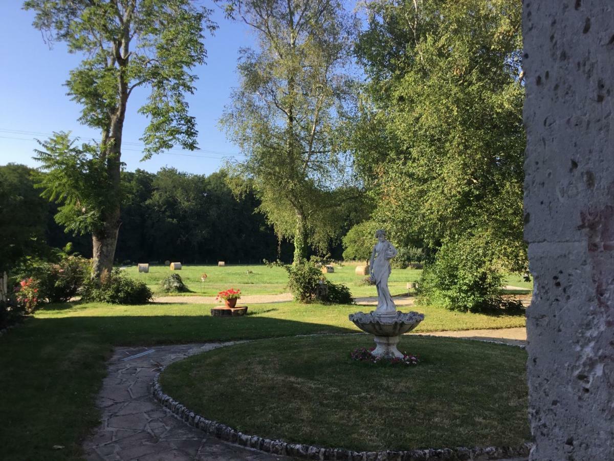 Bed and Breakfast Le Chemin Challignac Zewnętrze zdjęcie